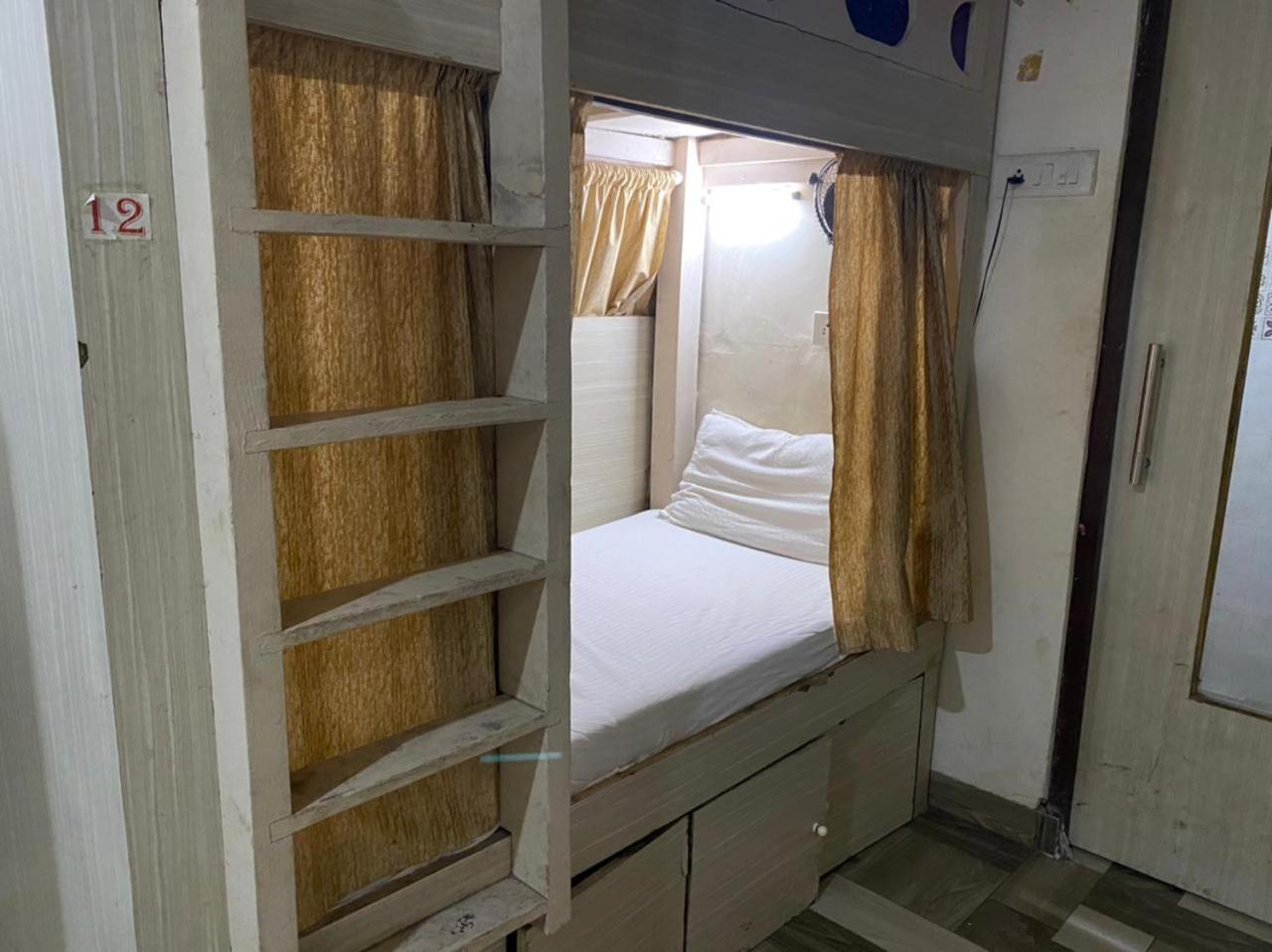 مومباي Airport Inn Residency المظهر الخارجي الصورة